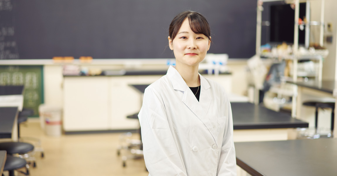 生徒一人ひとりが、学ぶ楽しさを見つけることを第一に実験や観察を通して自然科学の魅力に触れる、普連土学園の理科教育